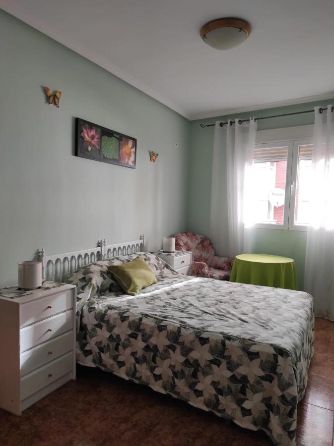 Villa Reina Amalia à Quintanar de la Orden Extérieur photo