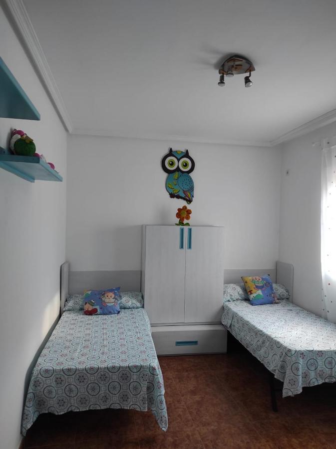 Villa Reina Amalia à Quintanar de la Orden Extérieur photo